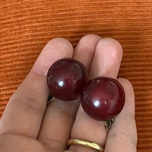 Vintage Clip On Earrings